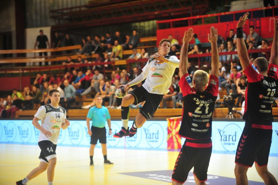 www.balkan-handball.com